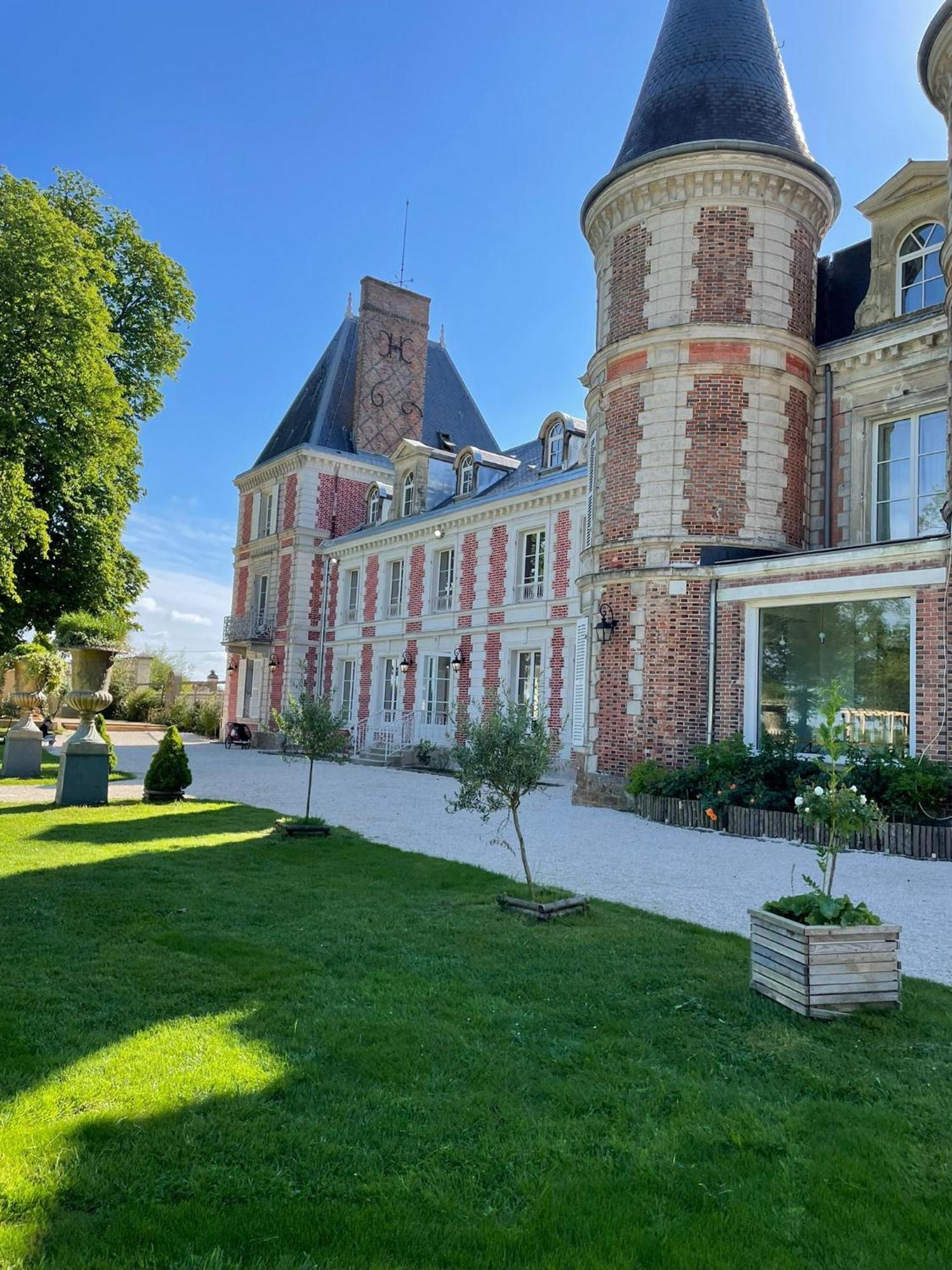 Chateau De La Plumasserie Fontenay-Trésigny Exterior foto